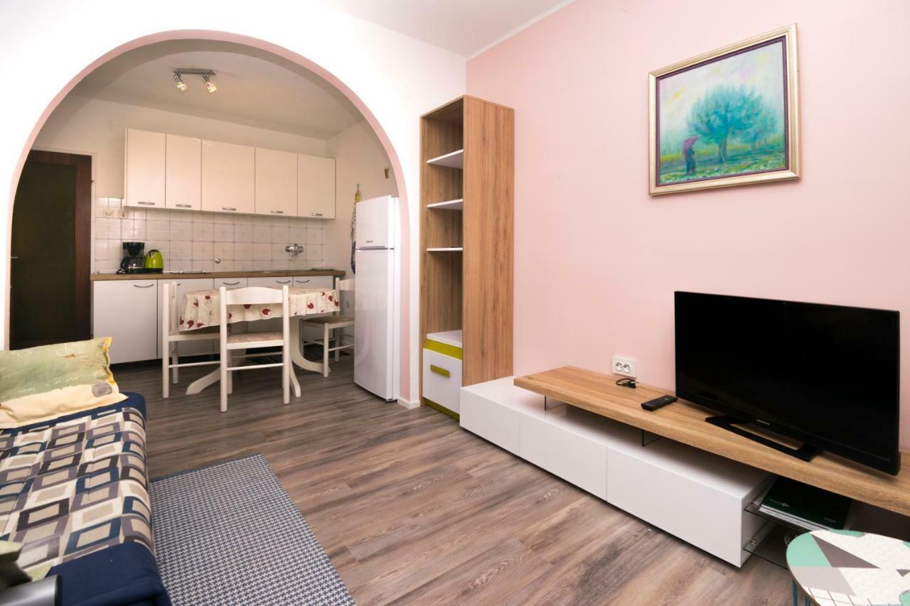 One Bedroom Apartment Near The Kamenjak Park In Prematura بريمونتيرا المظهر الخارجي الصورة