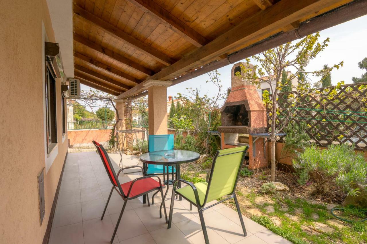 One Bedroom Apartment Near The Kamenjak Park In Prematura بريمونتيرا المظهر الخارجي الصورة